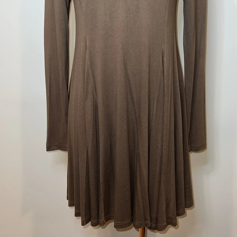 Women’s Long Sleeve Flowy Dress size small - Picture 4 of 10